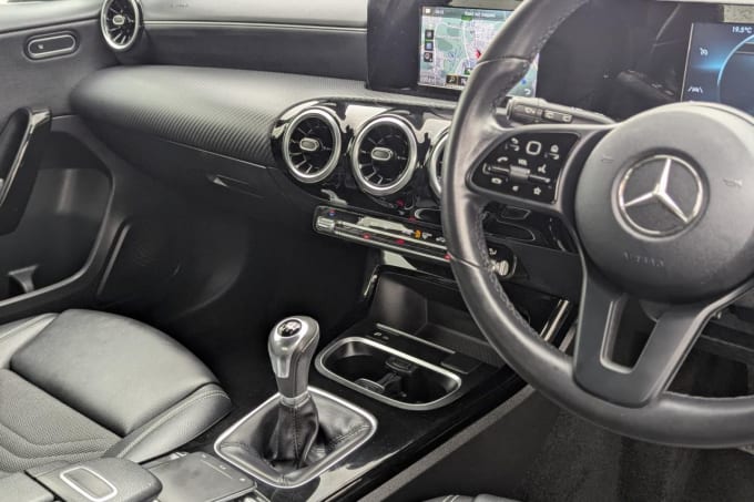 2025 Mercedes-benz A-class