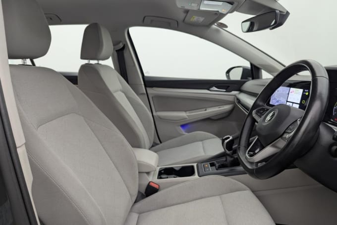 2025 Volkswagen Golf
