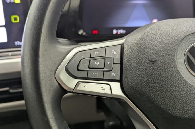 2025 Volkswagen Golf