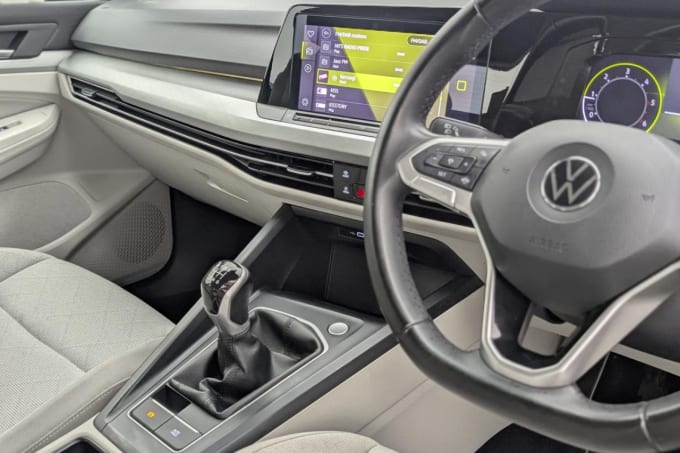 2025 Volkswagen Golf