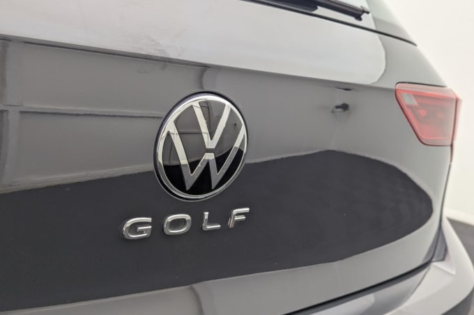 2025 Volkswagen Golf