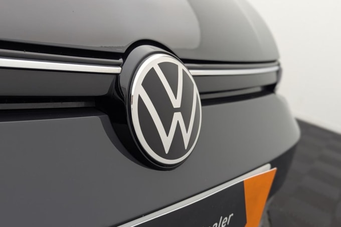 2025 Volkswagen Golf