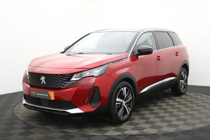 2025 Peugeot 5008