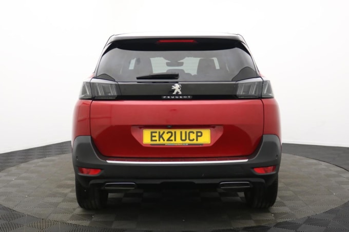2025 Peugeot 5008