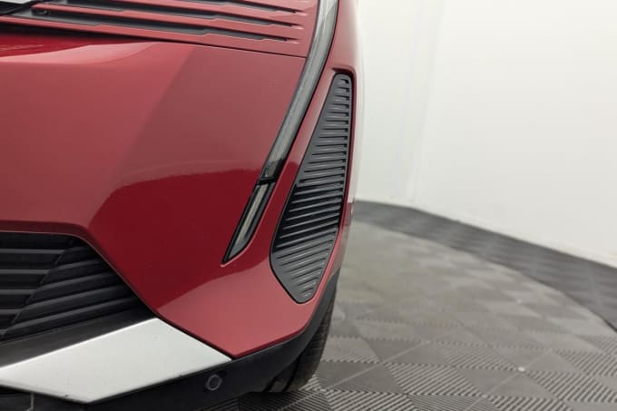 2025 Peugeot 5008