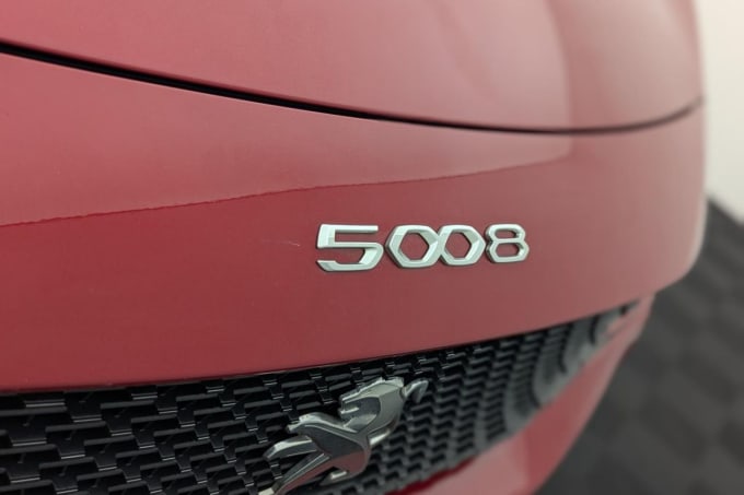 2025 Peugeot 5008