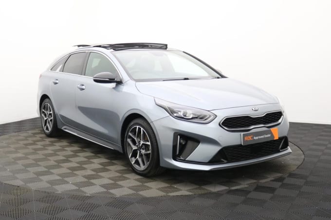 2025 Kia Proceed