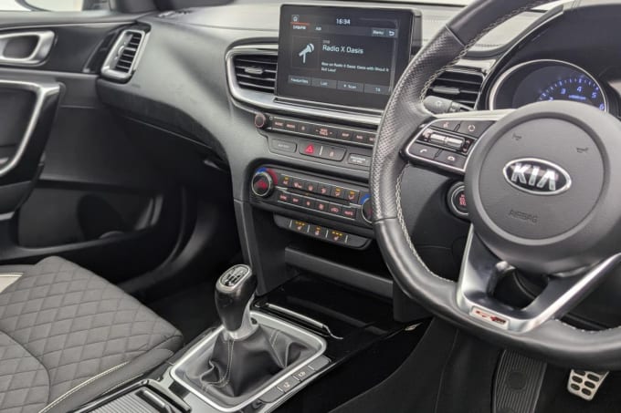 2025 Kia Proceed