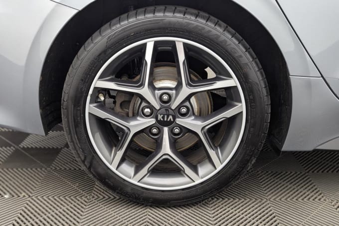 2025 Kia Proceed
