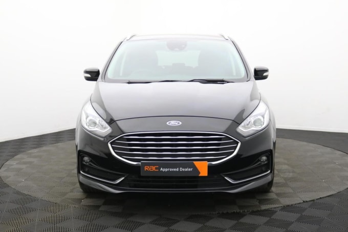 2025 Ford S-max