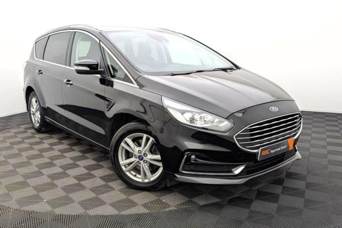 2025 Ford S-max