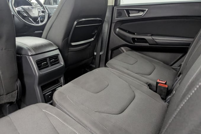 2025 Ford S-max