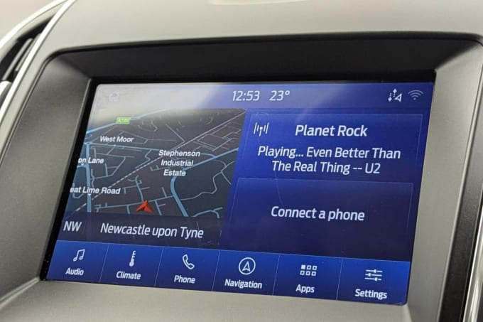 2025 Ford S-max