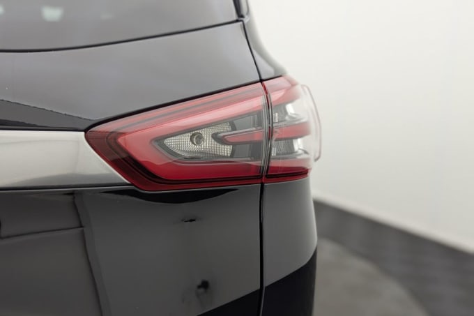 2025 Ford S-max