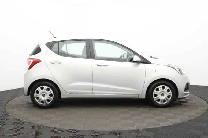 2025 Hyundai I10