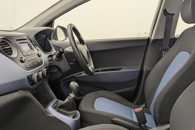 2025 Hyundai I10