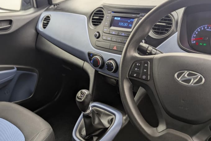 2025 Hyundai I10