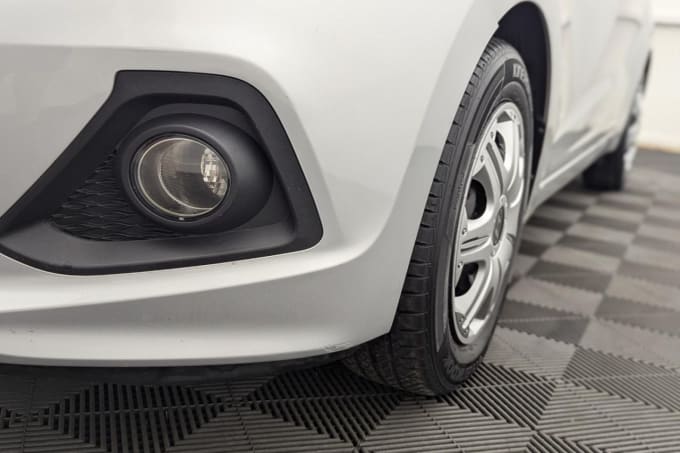 2025 Hyundai I10