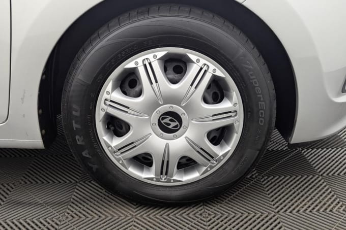 2025 Hyundai I10