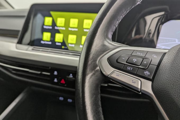 2025 Volkswagen Golf