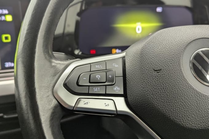 2025 Volkswagen Golf