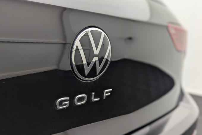 2025 Volkswagen Golf