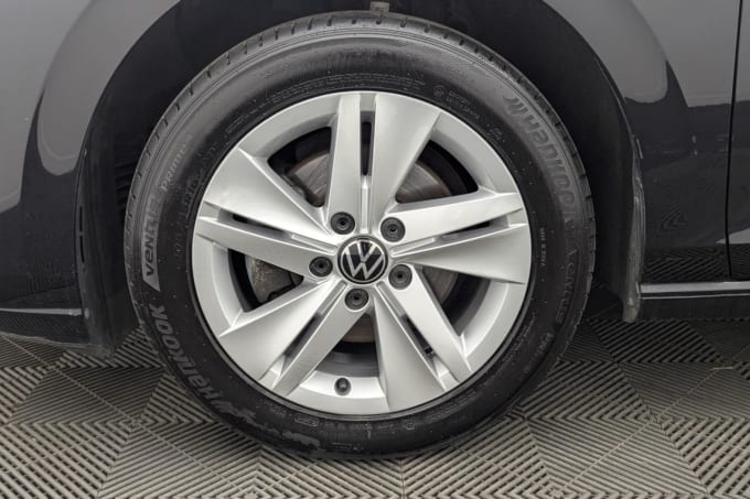 2025 Volkswagen Golf