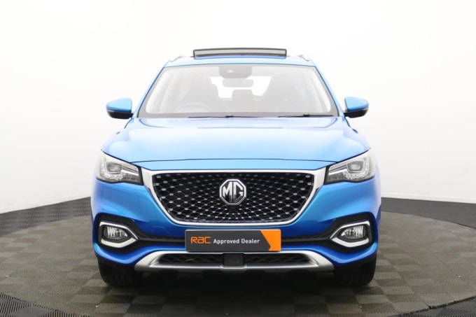 2025 Mg Mg Hs