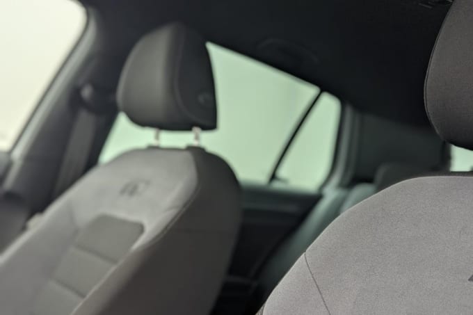 2025 Volkswagen Golf