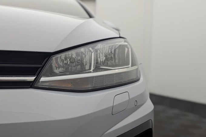 2025 Volkswagen Golf