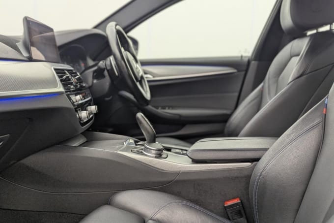 2025 BMW 5 Series