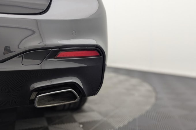 2025 BMW 5 Series