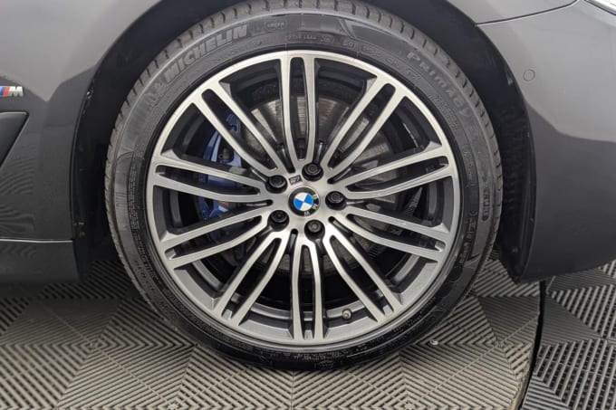 2025 BMW 5 Series