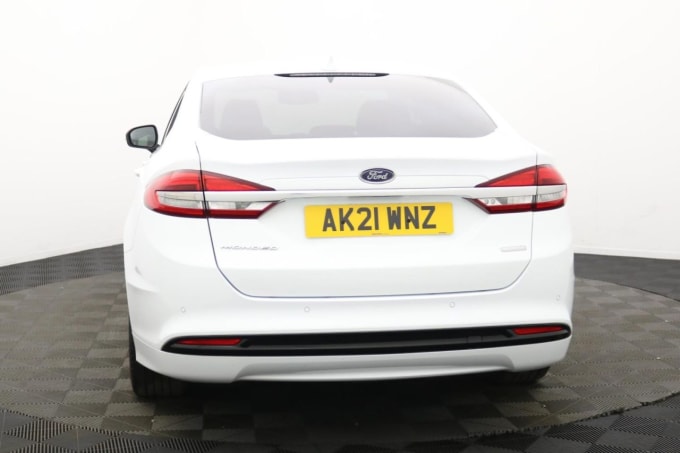 2025 Ford Mondeo