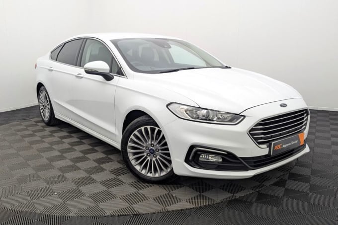 2025 Ford Mondeo