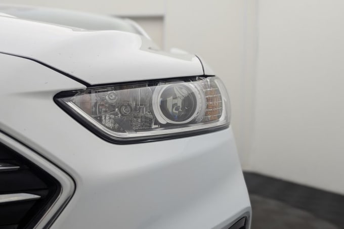 2025 Ford Mondeo
