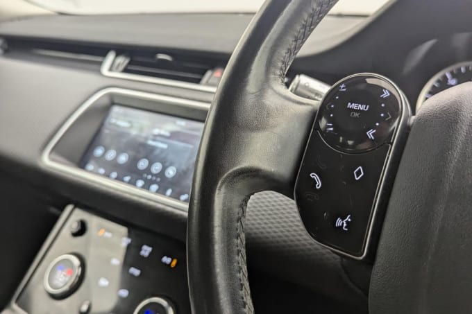 2025 Land Rover Range Rover Evoque
