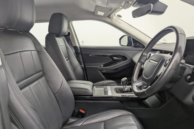 2025 Land Rover Range Rover Evoque