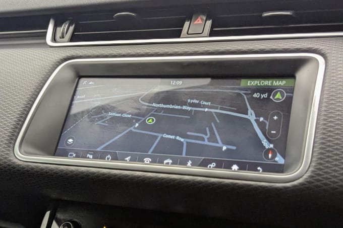 2025 Land Rover Range Rover Evoque