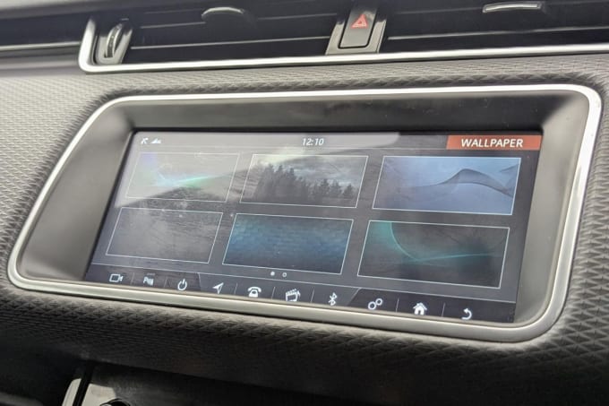 2025 Land Rover Range Rover Evoque