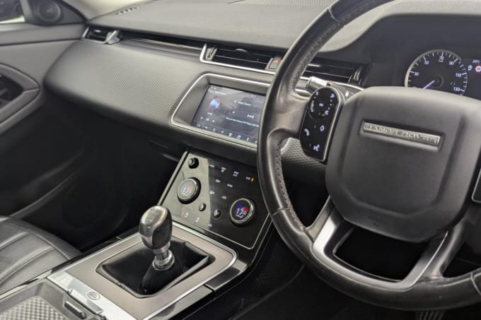 2025 Land Rover Range Rover Evoque