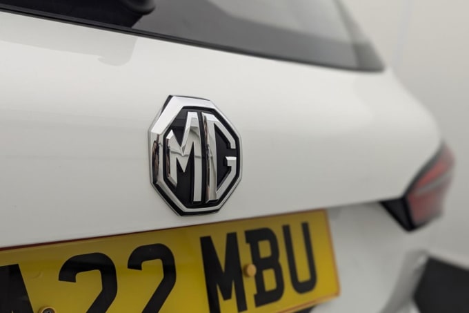 2025 Mg Mg Hs