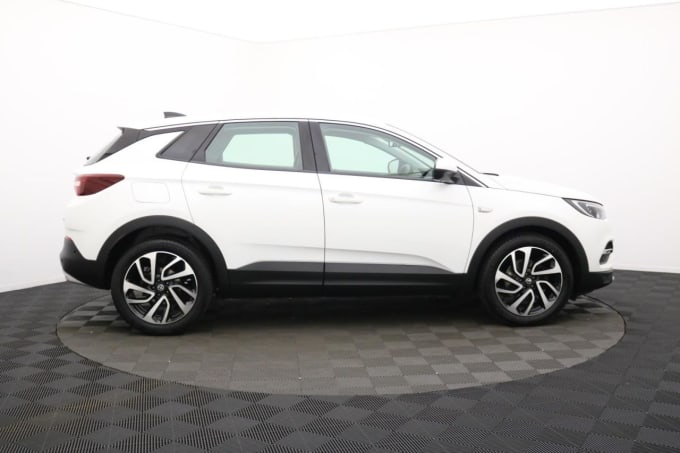2025 Vauxhall Grandland X
