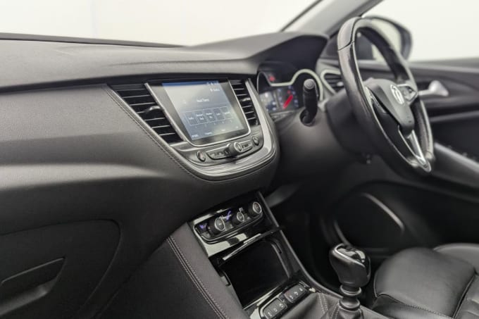 2025 Vauxhall Grandland X