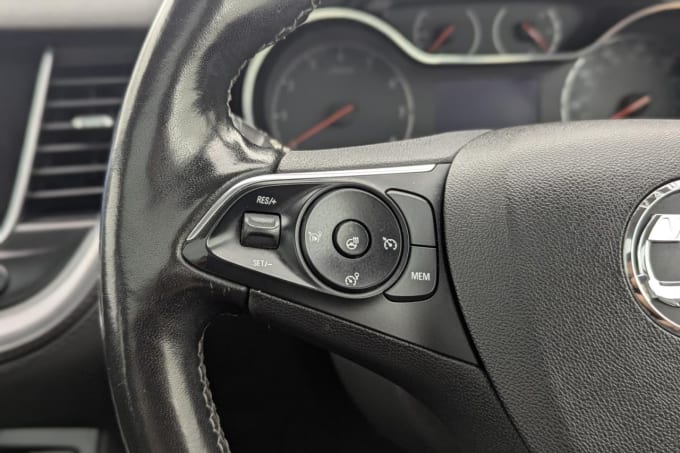 2025 Vauxhall Grandland X