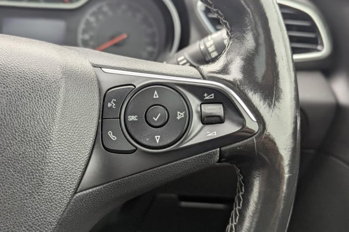 2025 Vauxhall Grandland X