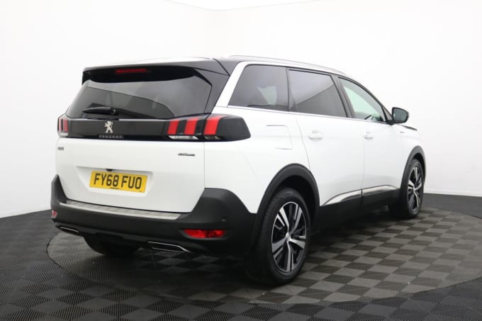 2025 Peugeot 5008