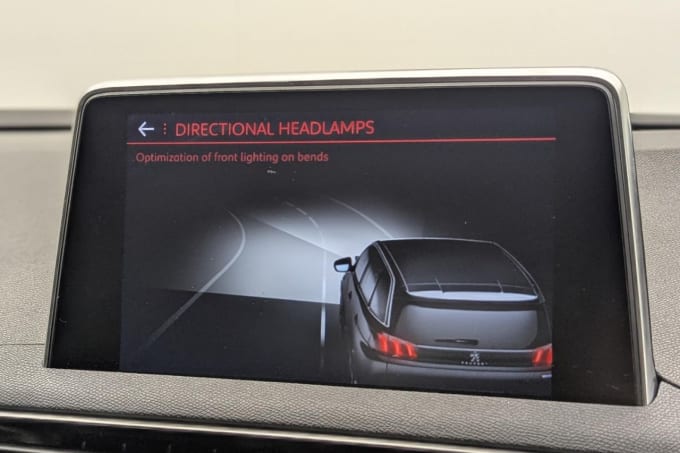 2025 Peugeot 5008