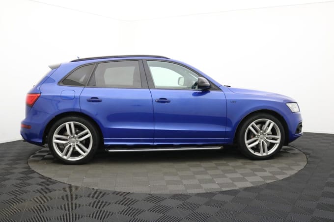 2025 Audi Sq5