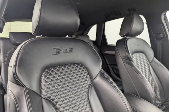 2025 Audi Sq5
